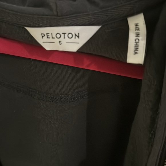 Peloton hoodie - Picture 3 of 3